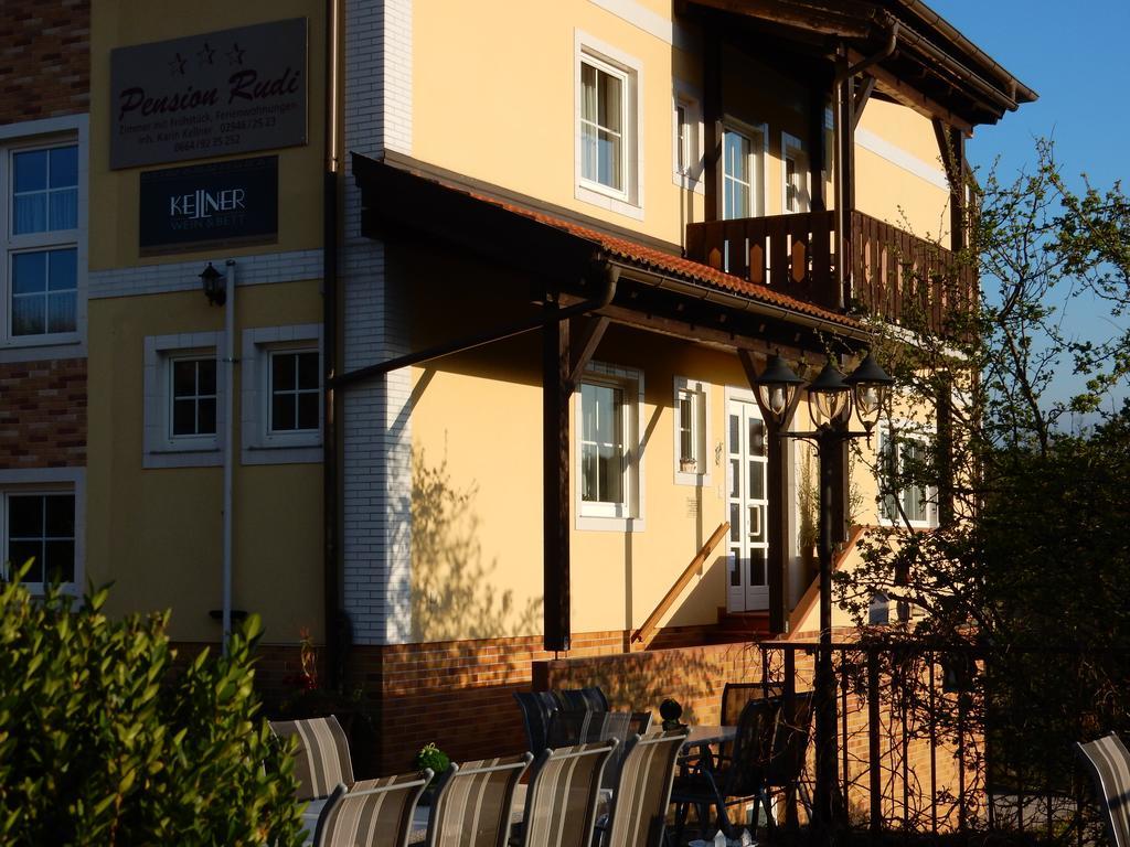 فندق Pension Rudi - Weingut Kellner Pulkau المظهر الخارجي الصورة